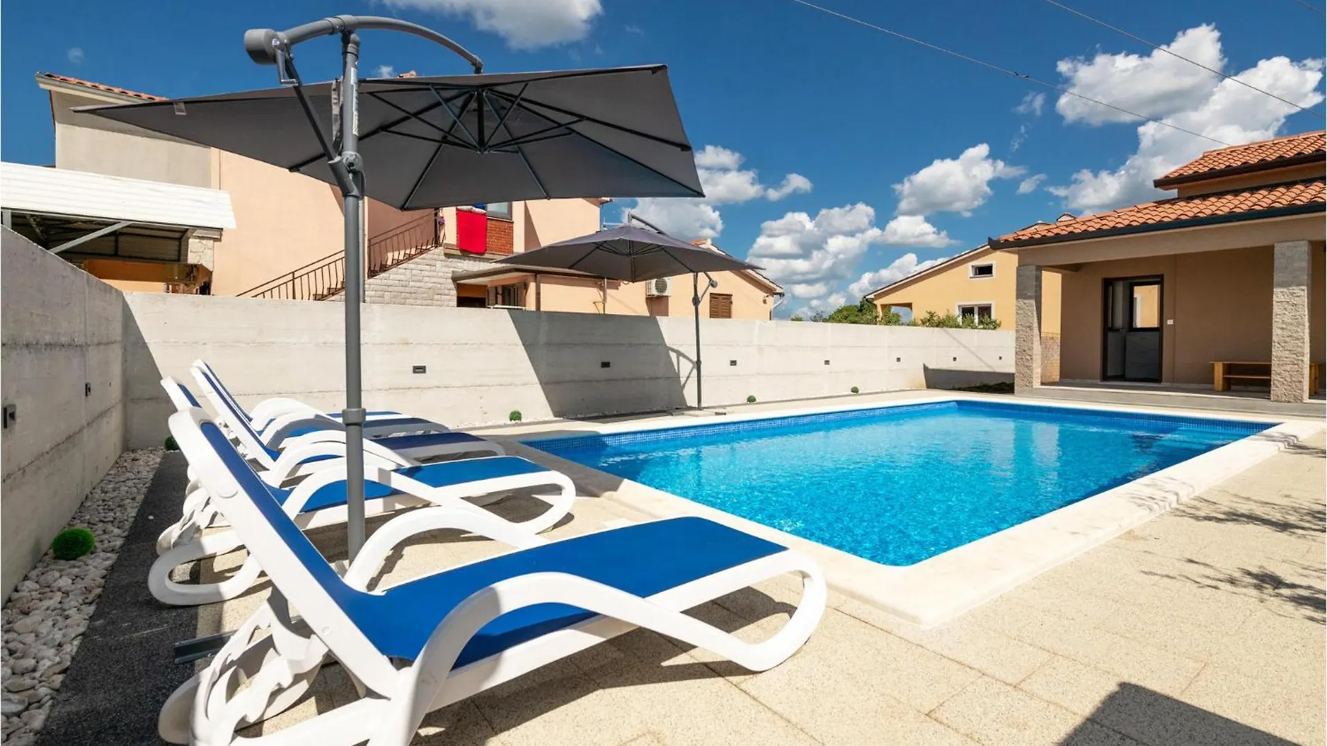 Stunning Home In Nedescina With Kitchen 0*,